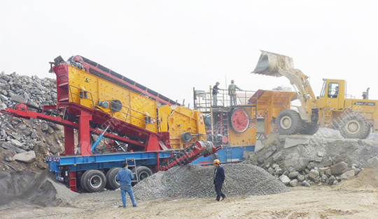 100CBM/hour River Pebbles Mobile Crushing Line In Nanyang,Henan province